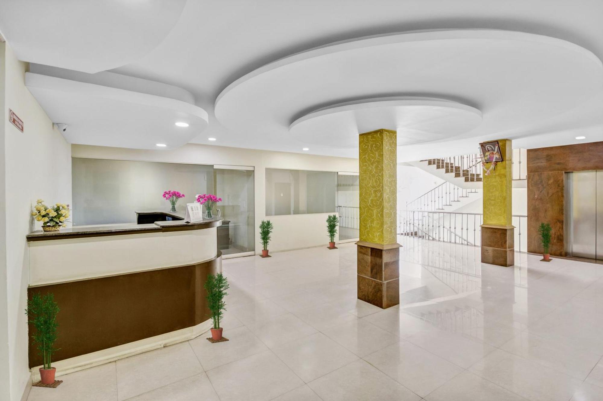 Hotel O Kalapurackal Residency Thekkady Exterior foto